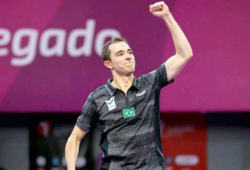 更是一个民 更是一个民