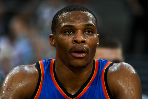 打手犯规 打手犯规